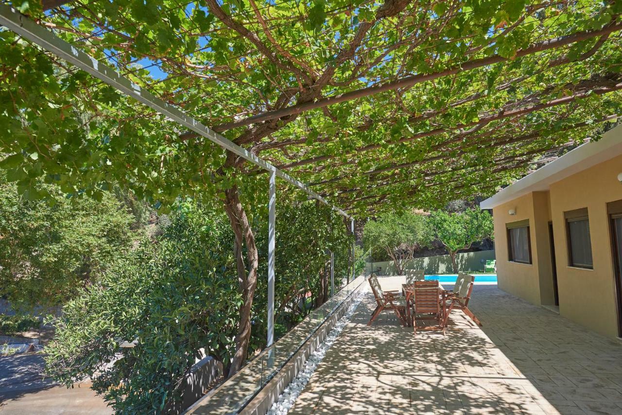 Villa Pura Vida Rodakino Exterior foto